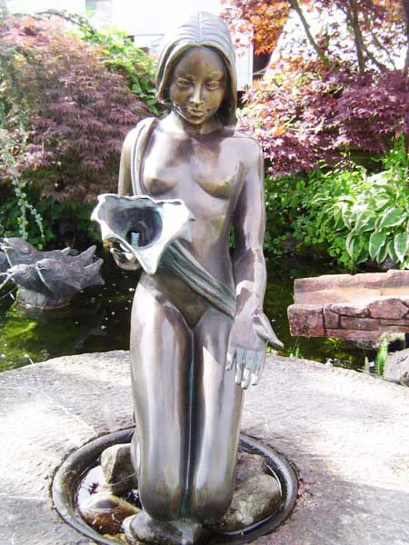 Bronzefigur Noèlle Klein (Art.Nr. 88279) 5 Bronzefigur Noèlle Klein (Art.Nr. 88279) – Bild 3